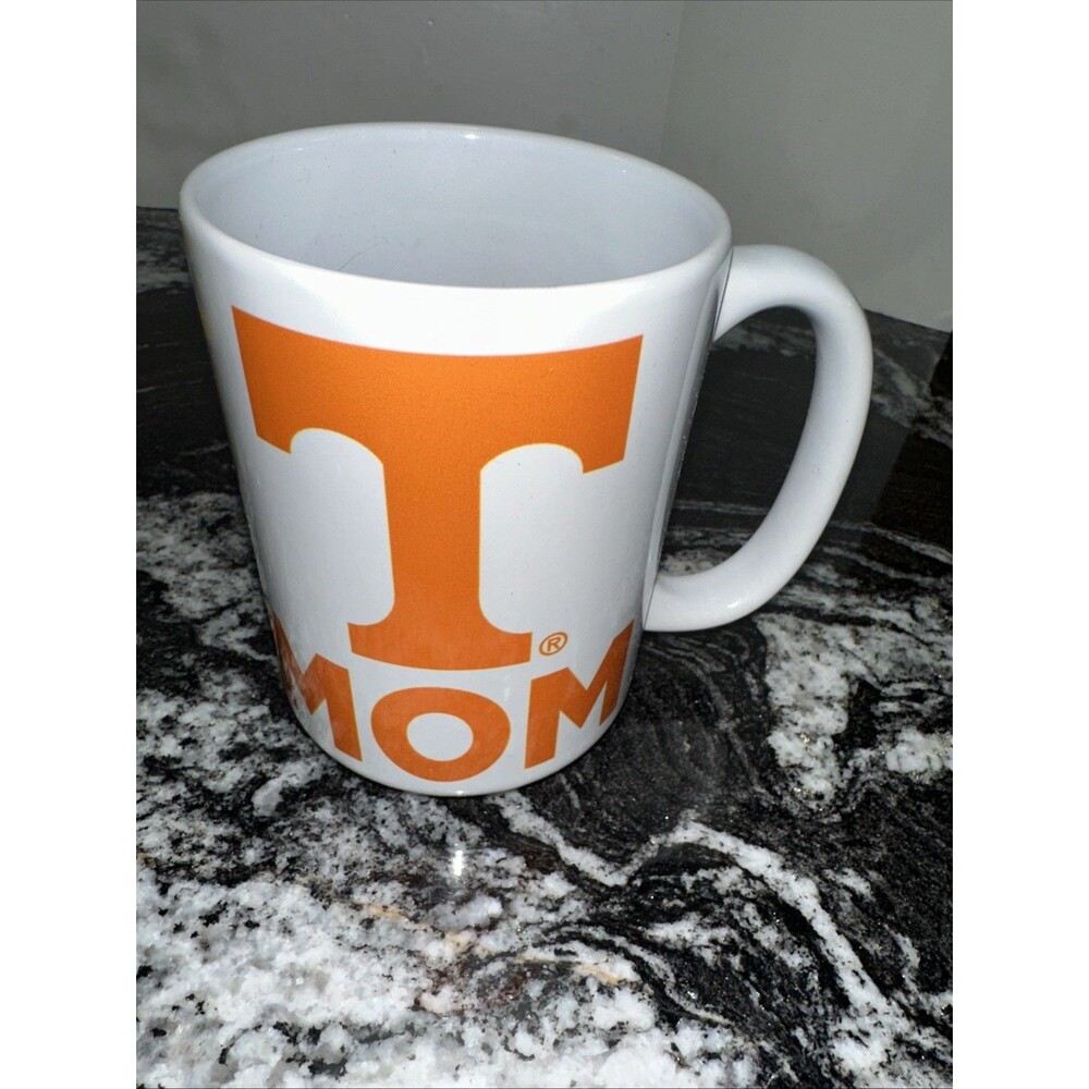 Tennessee Volunteers NCAA 14oz MOM Mug!!!